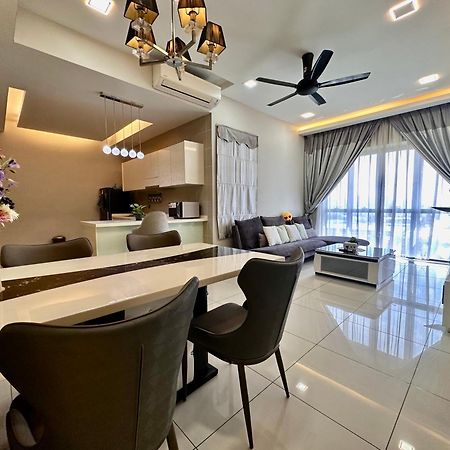Takuro Homestay Petaling Jaya Eksteriør billede